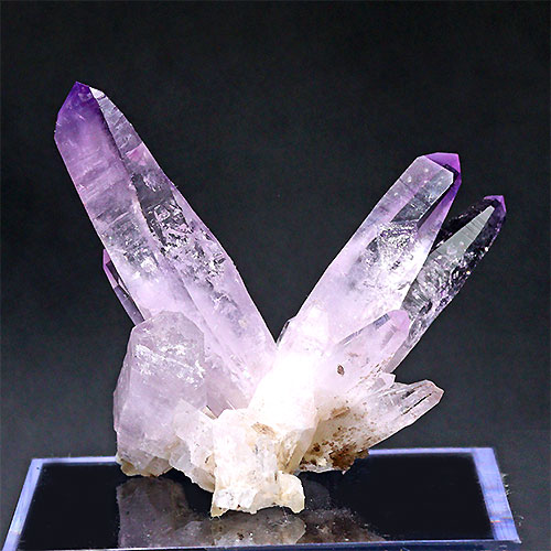 〔D129-3〕ベラクルスアメジスト Veracruz Amethyst レピドクロサイト入り クラスター メキシコ産 鉱物原石【メール便不可】