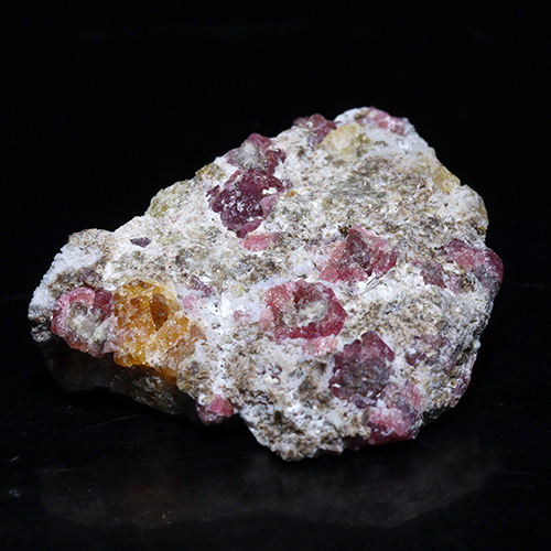 〔D132-13〕ピンクガーネット　メキシコ産  Pink Garnet 鉱物 原石 標本【メール便不可】