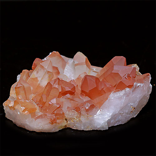 〔D133-19〕コリント産 タンジェリンクォーツ クラスター マンダリンクォーツ Tanjerine Quartz 蜜柑水晶【メール便不可】