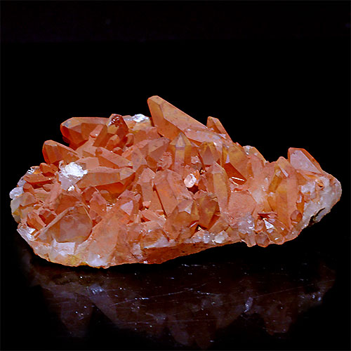〔D133-7〕コリント産 タンジェリンクォーツ クラスター マンダリンクォーツ Tanjerine Quartz 蜜柑水晶【メール便不可】