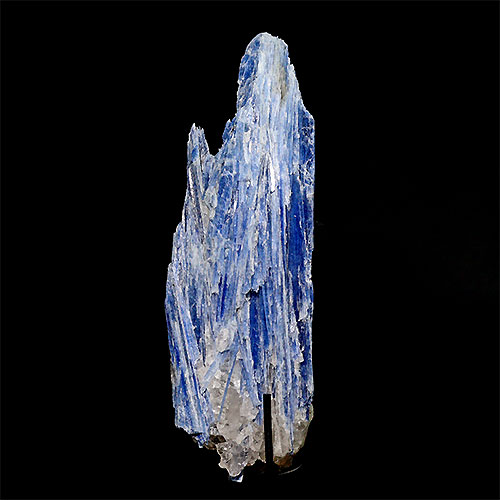 〔D135-2〕カイヤナイト ブラジル ミナスジェライス州 アラスアイ kyanite 原石 鉱物 結晶 台付【メール便不可】