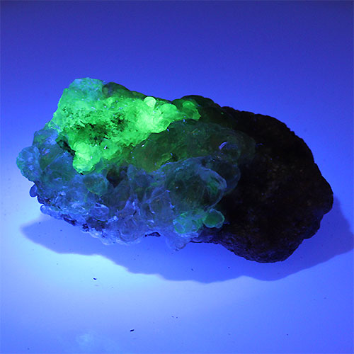 〔D356-26〕希少 メキシコ産 蛍光 ハイアライトオパール 玉滴石 Hyalite Opal 結晶 原石1個売り【メール便不可】