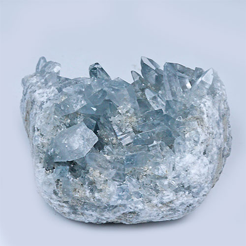 〔D369-3〕マダガスカル産 セレスタイト クラスター Celestite 天青石 セレスティン 浄化 置物