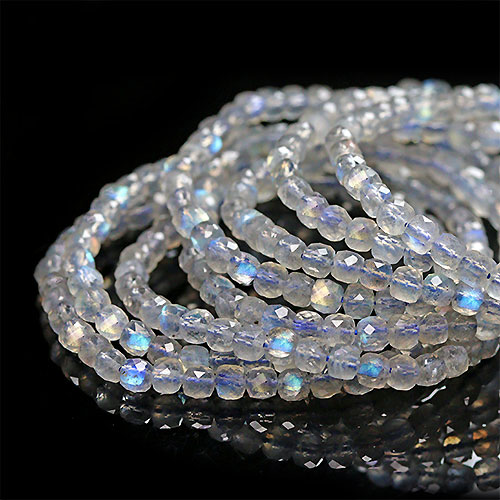 〔K1732〕約5mm マダガスカル産 ラブラドライトカット Labradorite ブレスレット【ランダム発送】