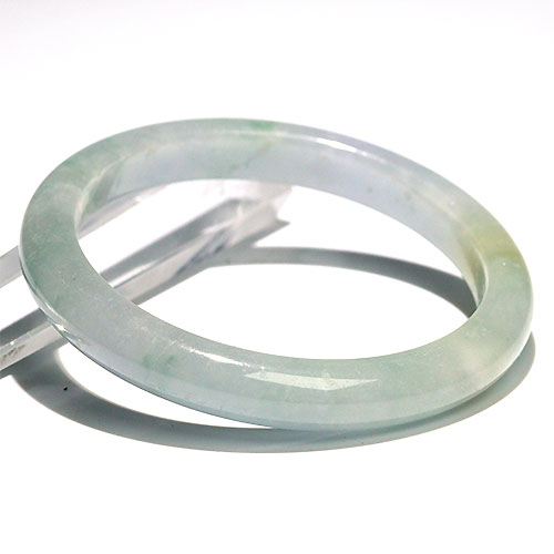 〔K1937-2〕お買得 ミャンマー産 翡翠 ジェダイド バングル ブレスレット【FOREST 天然石 パワーストーン】