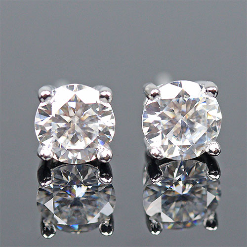 〔p55〕モアサナイト sv925 ピアス moissanite【ランダム発送】【FOREST 天然石 パワーストーン】