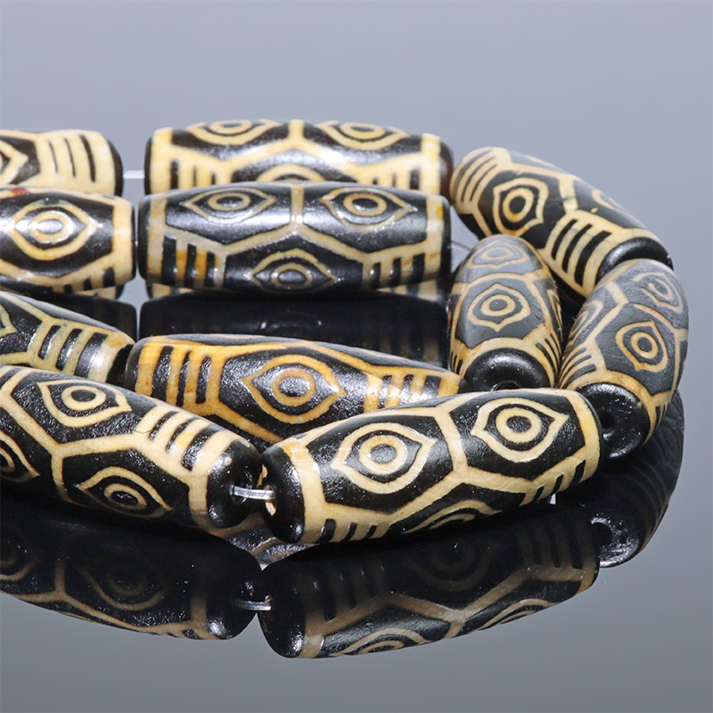 〔CZ93-6〕【天珠】連売り 約40x13mm 龍眼天珠 天珠 守り 開運 風水 【ランダム発送】