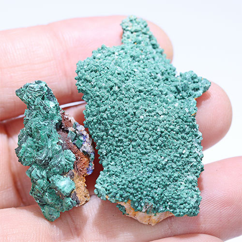 〔D363-47〕マラカイト(孔雀石) モロッコ産 Malachite 2個 鉱物原石【メール便不可】