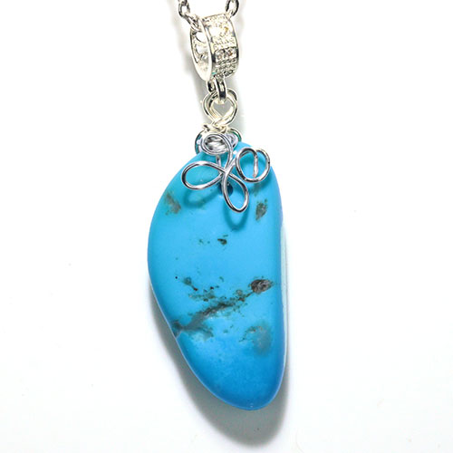 〔J365-3〕アリゾナ スリーピングビューティーターコイズ ペンダント Sleeping Beauty Turquoise
