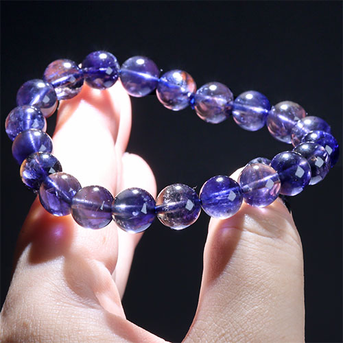 〔K1948-6〕【トップグレード】約9mm 多色性 アイオライト Iolite 菫青石  ブレスレット