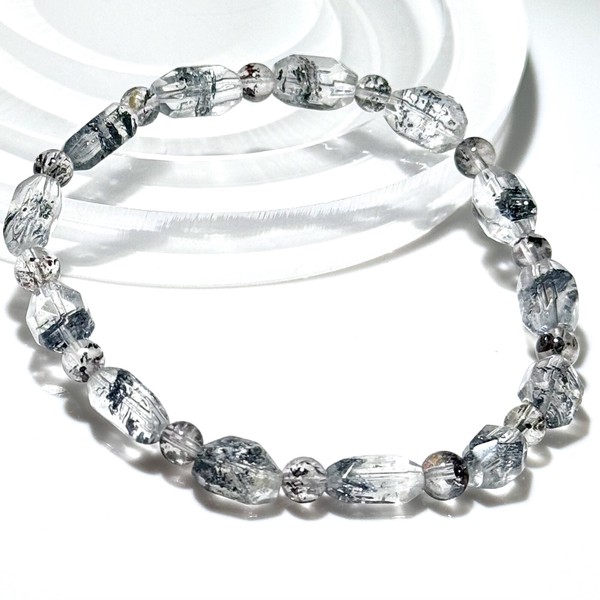 〔K2061-3〕高品質 スティブナイトインクォーツ 奇跡の水晶 ブレスレット