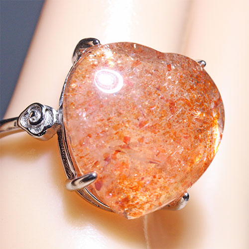 〔R467-12〕高品質 発色良い サンストーン sv925 リング 指輪 フリーサイズ Sun stone 日長石