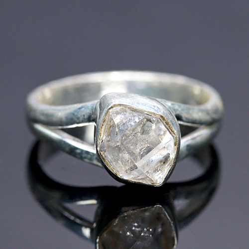 〔R470-8〕約13号 ニューヨーク州 ハーキマーダイヤモンド リング SV925 Herkimer diamond ギャランティーカード付