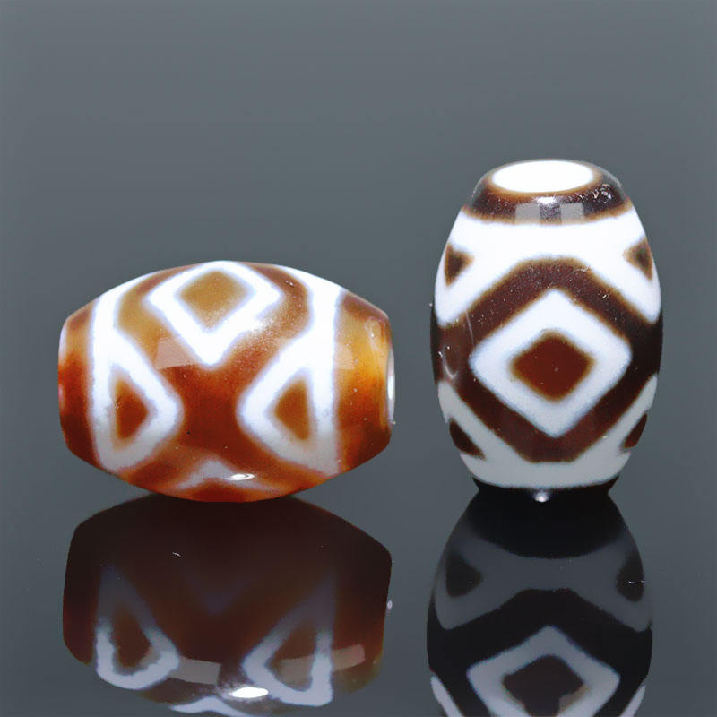 〔Z69-5〕【 天珠】約18x13mm 虎牙三眼天珠 守り 開運 風水 【ランダム発送】【FOREST 天然石 パワーストーン】